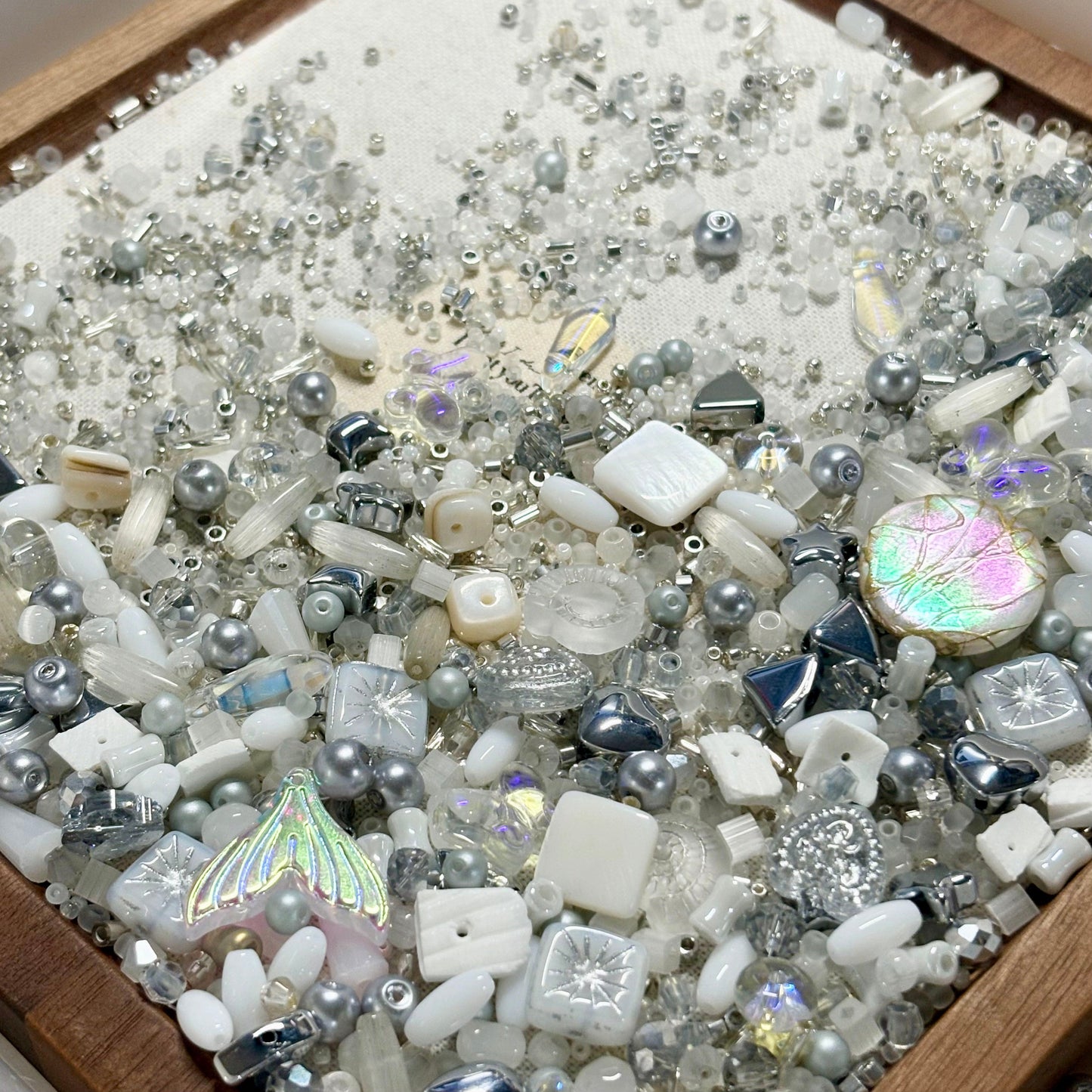 M0726「夢のような時間」高品質米ビーズ