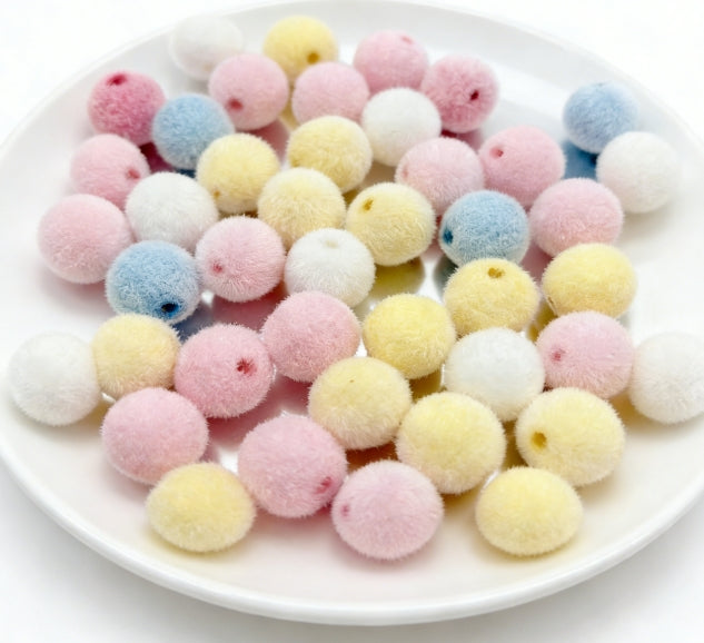 [A75]柔絨の織形・多形态植毛串珠ミックス（5 個 / 10 個 / 20 個）