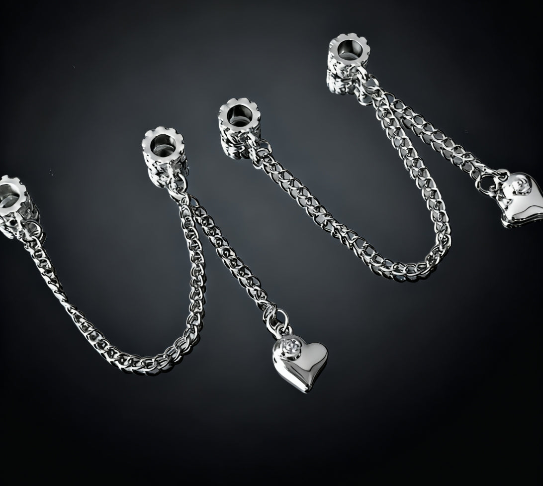 [T0107]　総飾りチェン