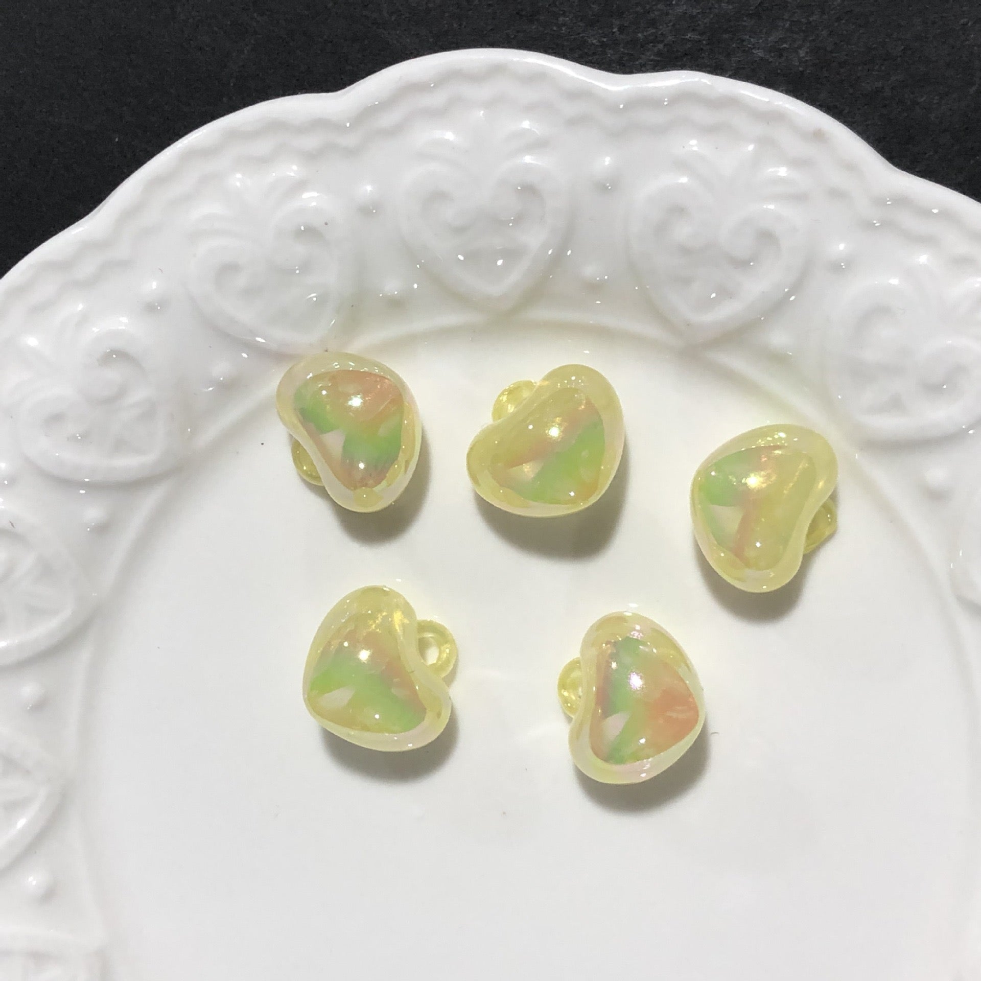 [開封] NEW.ハート型吊り穴付きパーツ 全 25 色 DIY 手芸装飾素材