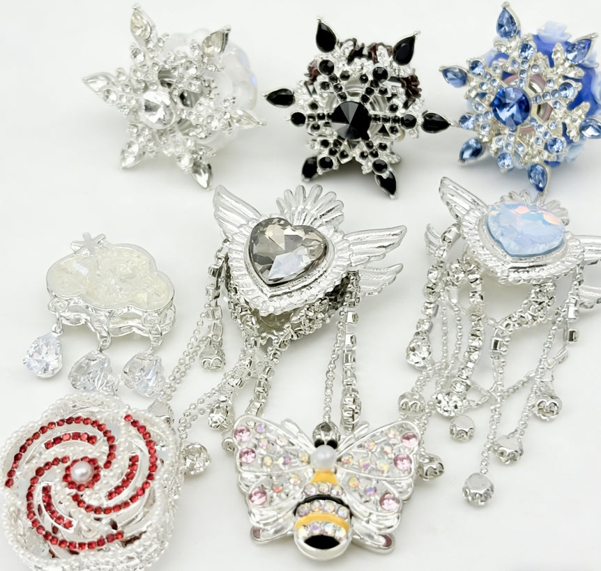 [T27]織韻の華飾・多通孔合金串珠デコレーション（異形状ミックス、1 個 / 2 個）