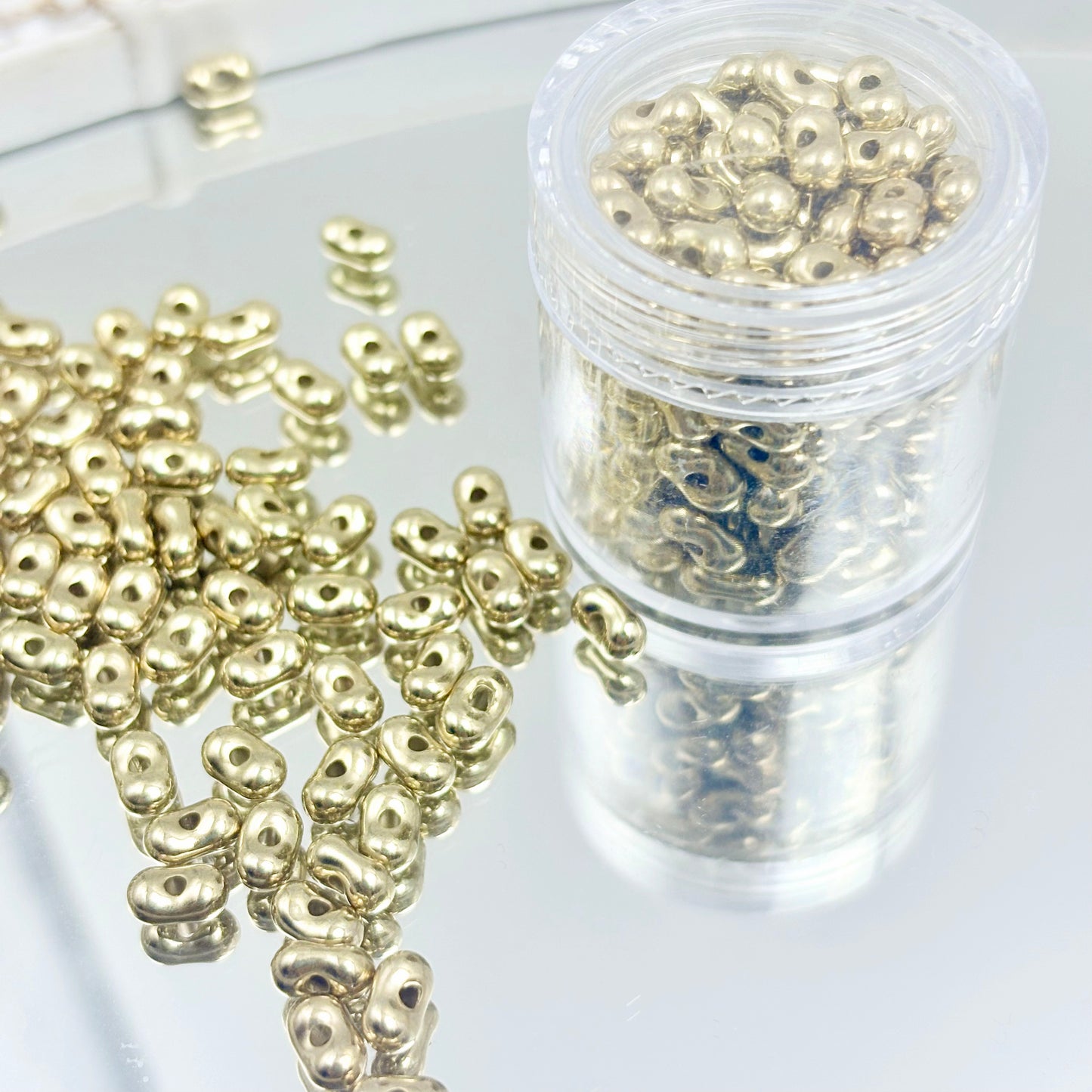 [M31]ピーナッツの綴飾・プラスチック串珠ミックス（1 本 / 30ML）