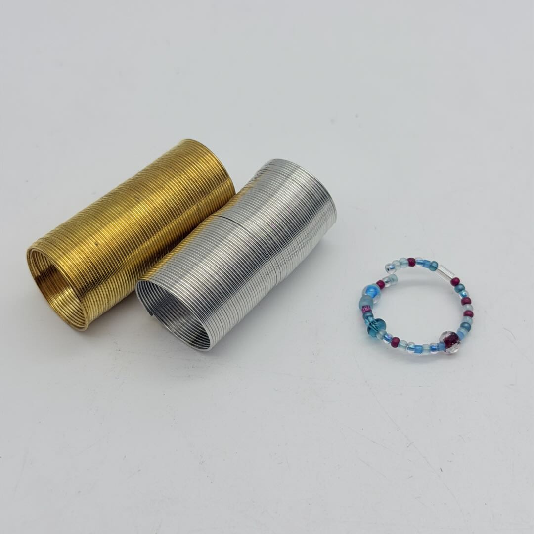 [開封] NEW.手作り DIY 基礎金具 スペーサー・玉留め・ワッシャー・丸ピンセットセット