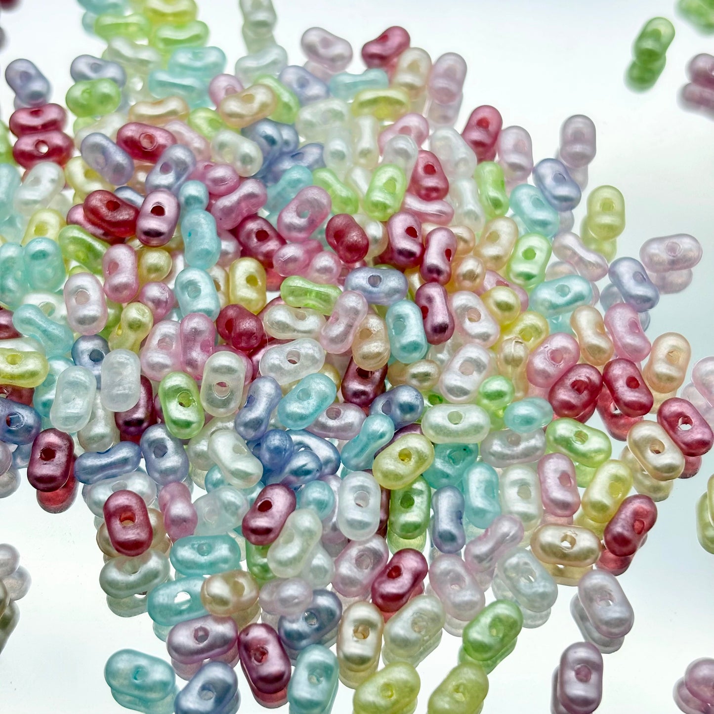 [M31]ピーナッツの綴飾・プラスチック串珠ミックス（1 本 / 30ML）