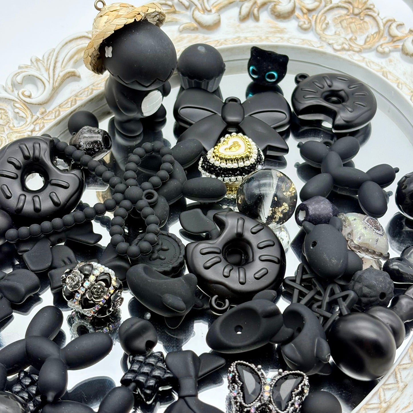 [A80]夜渓の軽影・ビーズミックス（アクリル）：純黒の柔らかな造型ビーズ 50ml/100ml