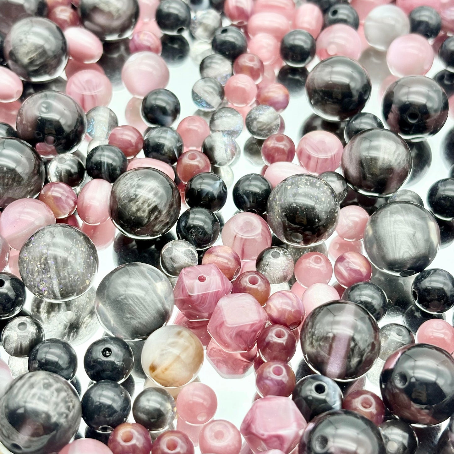 [A85]粉霧の墨紗・ビーズミックス（複数素材）：粉黒柔らかな霧ビーズ 50ml/100ml