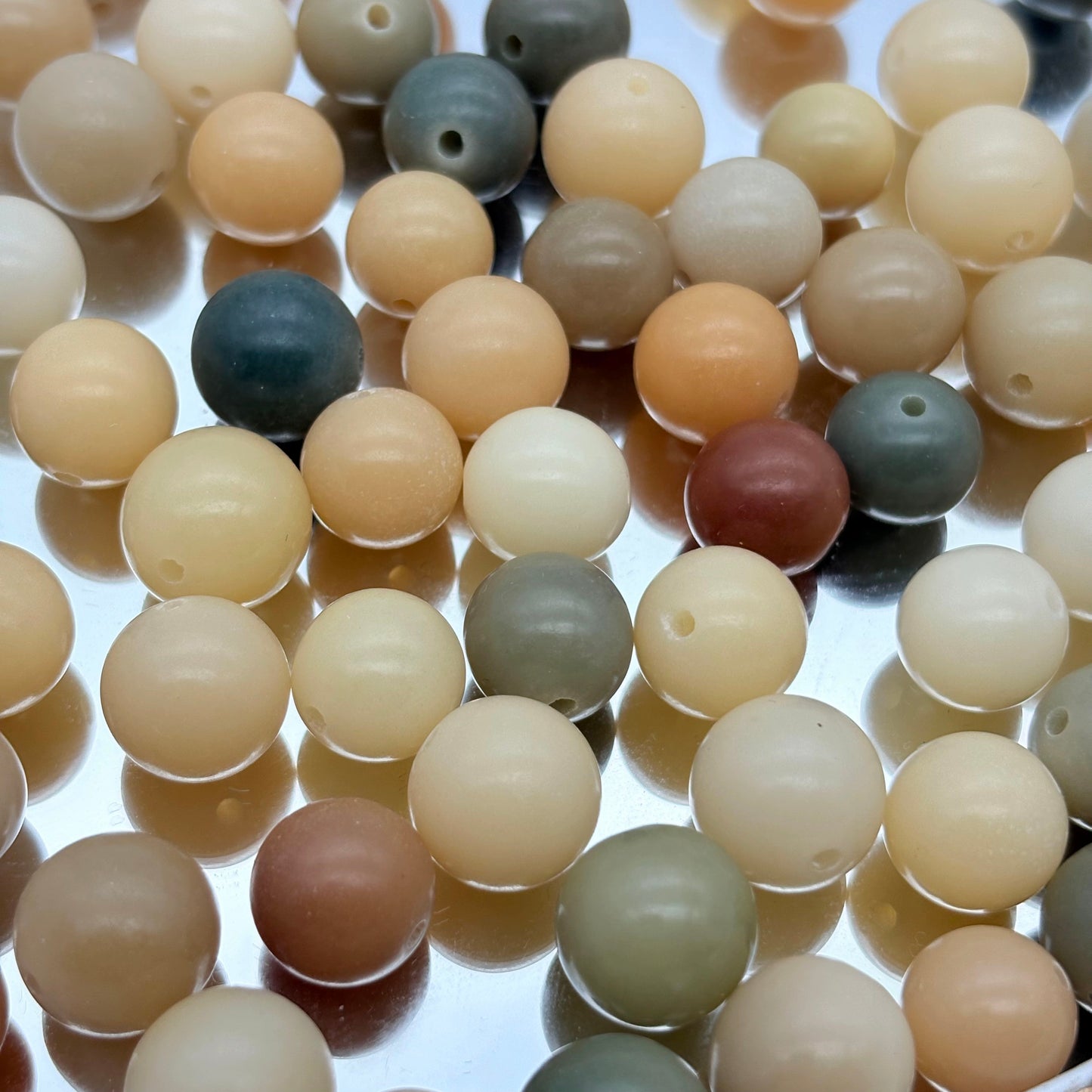 [新年福袋02]細韵の織珠・小尺寸ガラス合金串珠ミックス（4 袋 / 8 袋 / 10 袋）