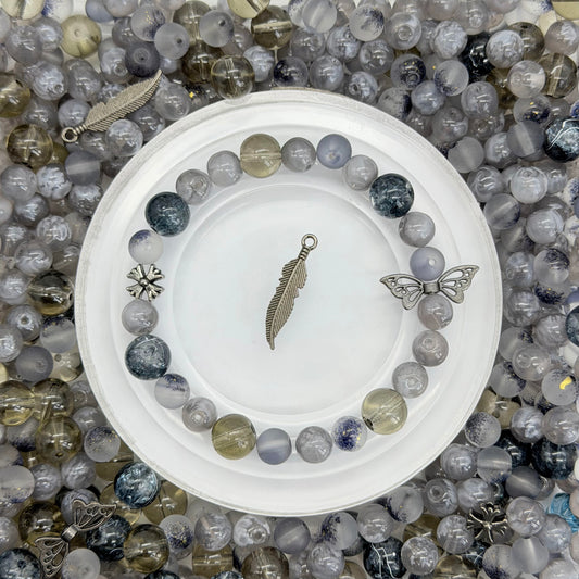 [B137]煙の灰と霧の青