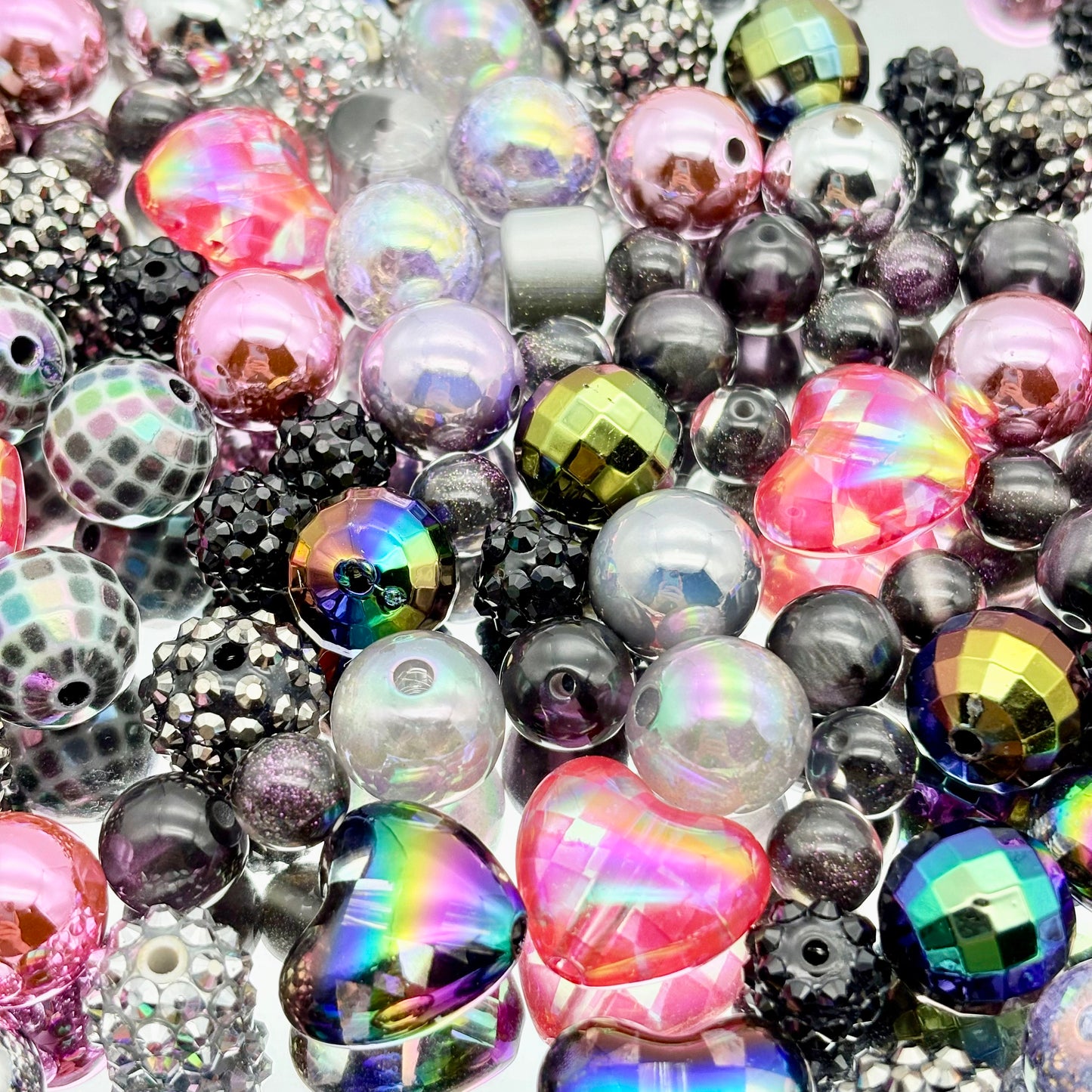 [新年福袋01]柔形大綴・多素材大尺寸串珠ミックス（3 袋 / 6 袋 / 10 袋）