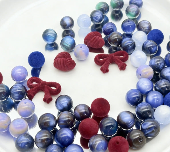 [新年福袋01]柔形大綴・多素材大尺寸串珠ミックス（3 袋 / 6 袋 / 10 袋）