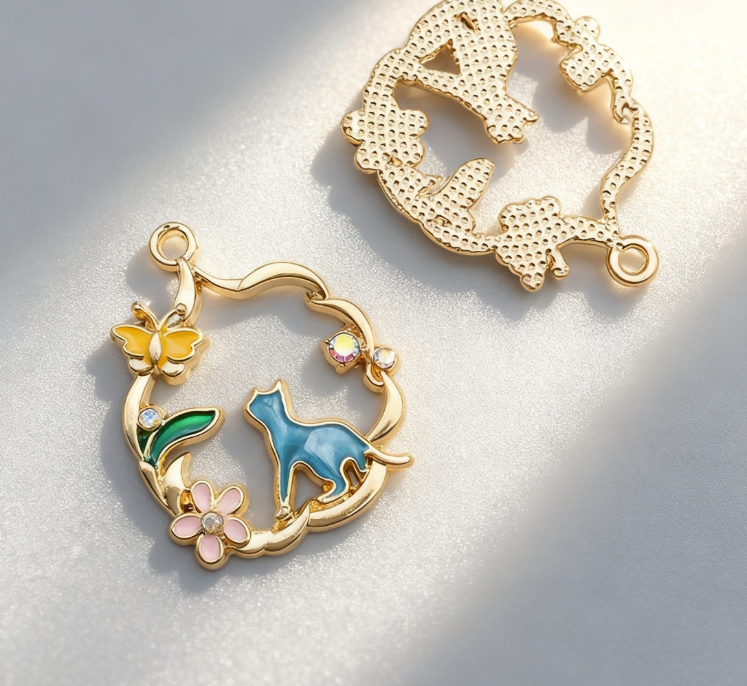 [D0101]  猫ちゃんペンダント