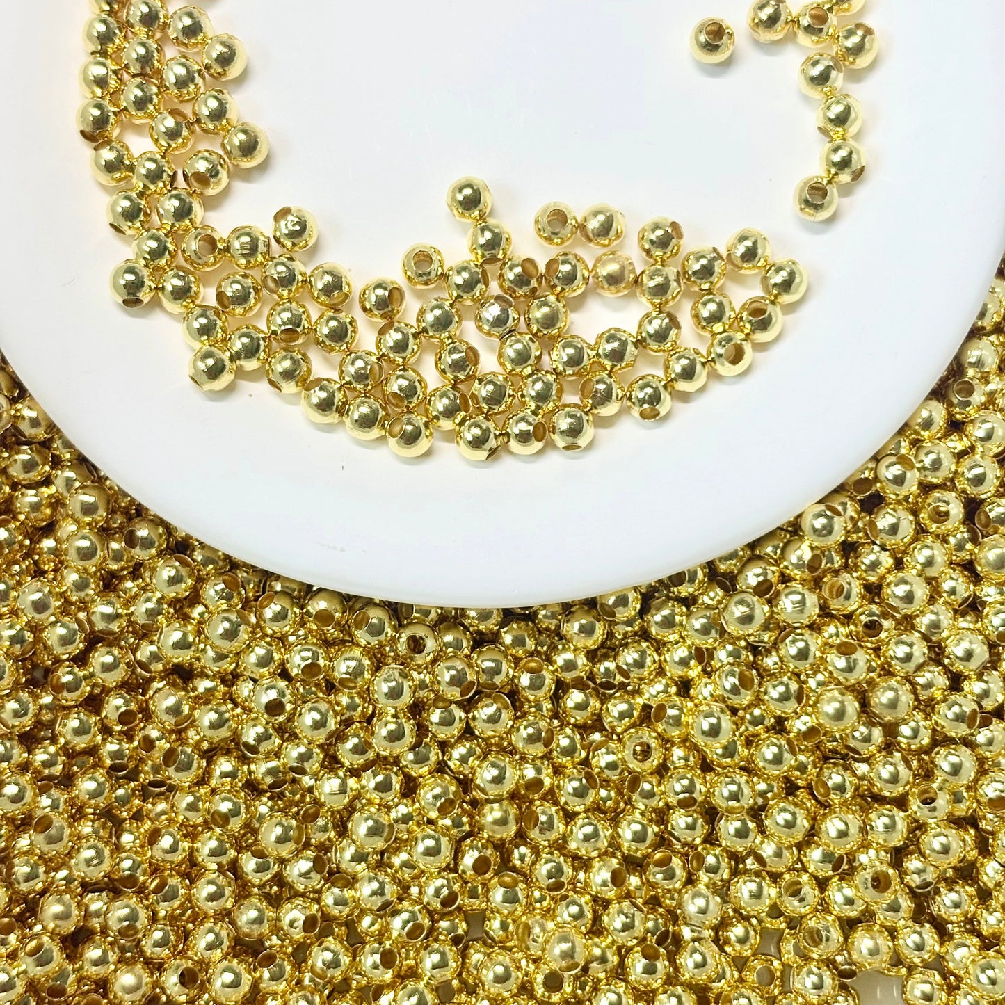 T56 メタリック ミニビーズ（2.4mm）