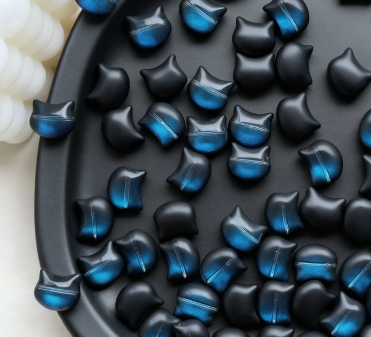 [Q06]彩絨の猫コタツ・多色猫型有孔ビーズ：マカロン柔らかな可愛いビーズ 5 個ミックス